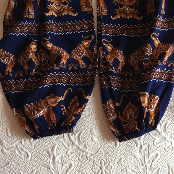 Elephant flowing pant…. - Picture 4 of 7